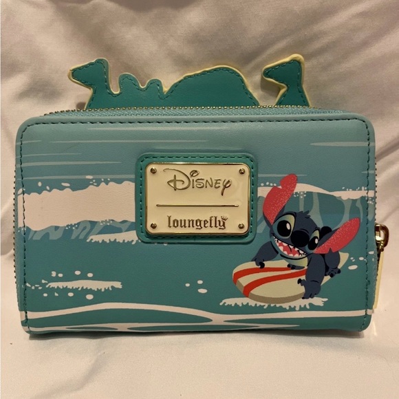 Disney Loungefly Stitch Sandcastle Backpack and Wallet Set - Picture 7 of 9